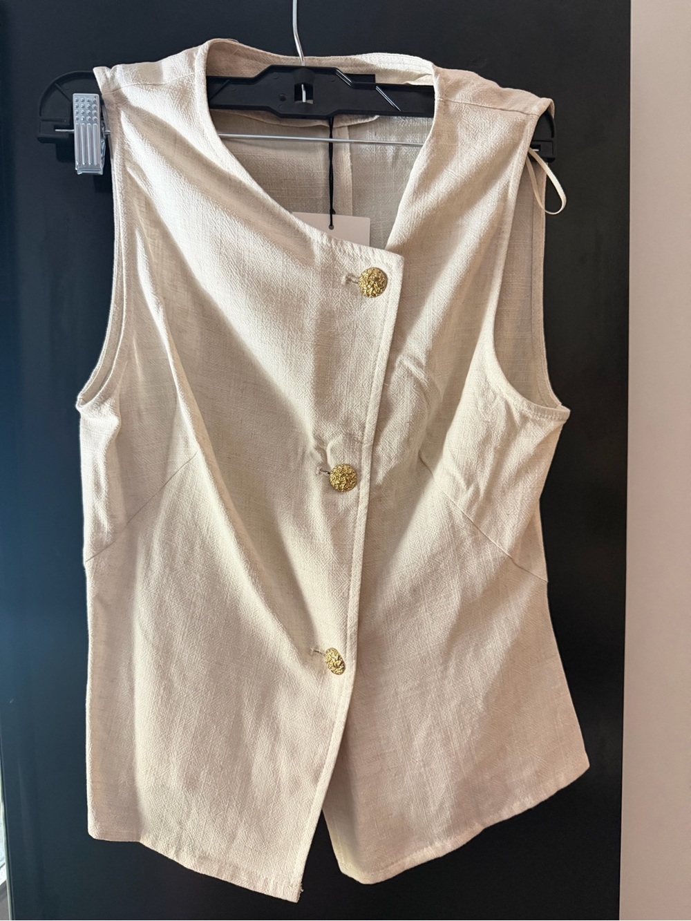 Zara Cream Sleeveless Button-Front Camisole - Picture 3 of 5